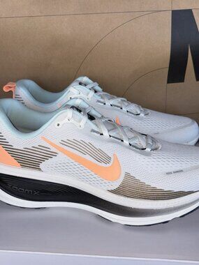 NEW Nike Vomero 18 By You White Black Orange Running IO7528-900 Men's Size 12